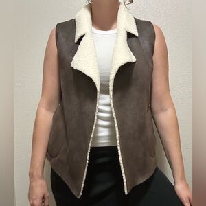 French Connection Faux Shearling Vest Brown Sherpa Lined Size Medium
